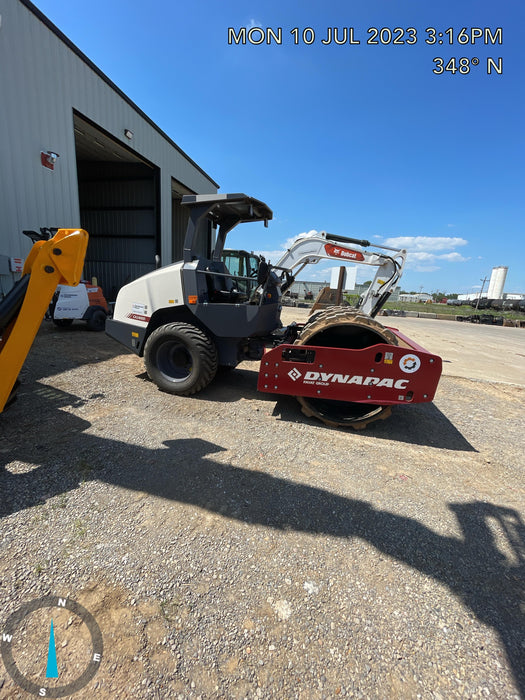 2023 DYNAPAC CA1400D