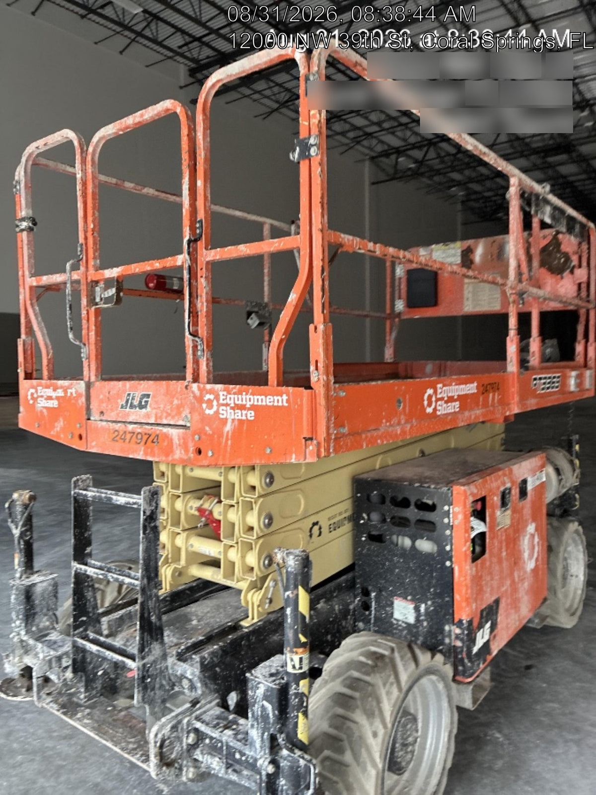 2022 JLG RT3369