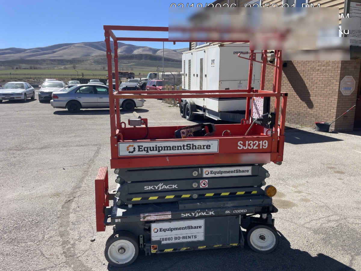 2022 SKYJACK SJ3219