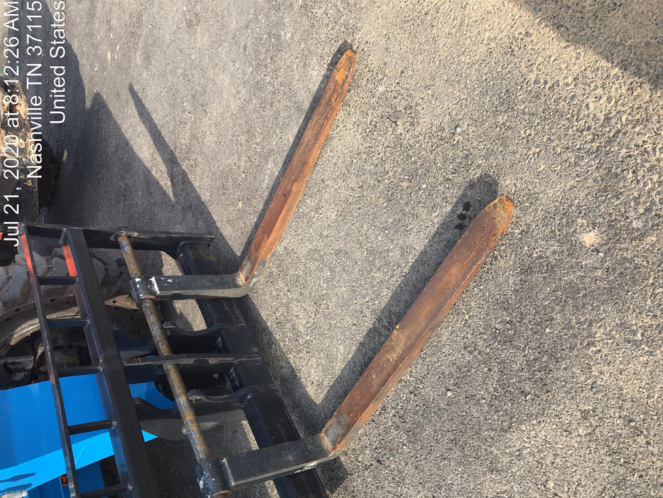 2020 Genie GTH-636 Canopy, Solid Tires, Work Lights, Beacon, Aux Hydraulics, Back up Alarm