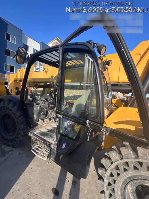 2019 JCB 510-56 74 HP w/CAB/HVAC, Beacon, Worklights, Aux Hydraulics, Solid Tires 72" Carriage/60" Forks