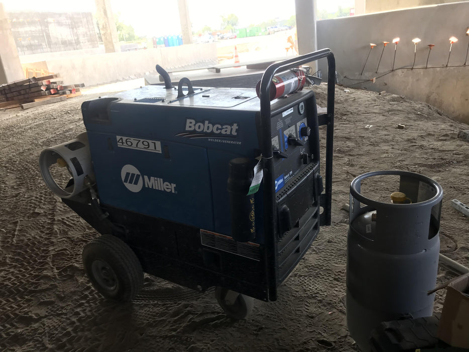 2019 Miller Electric BOBCAT 250 Standard w/Running Gear, Bracket, Hose