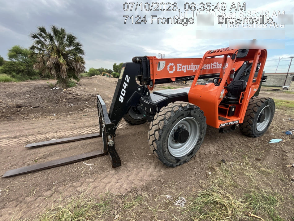 2023 SKYTRAK 8042