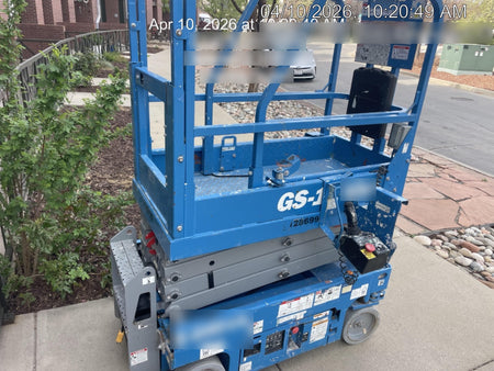 2021 GENIE GS-1330m
