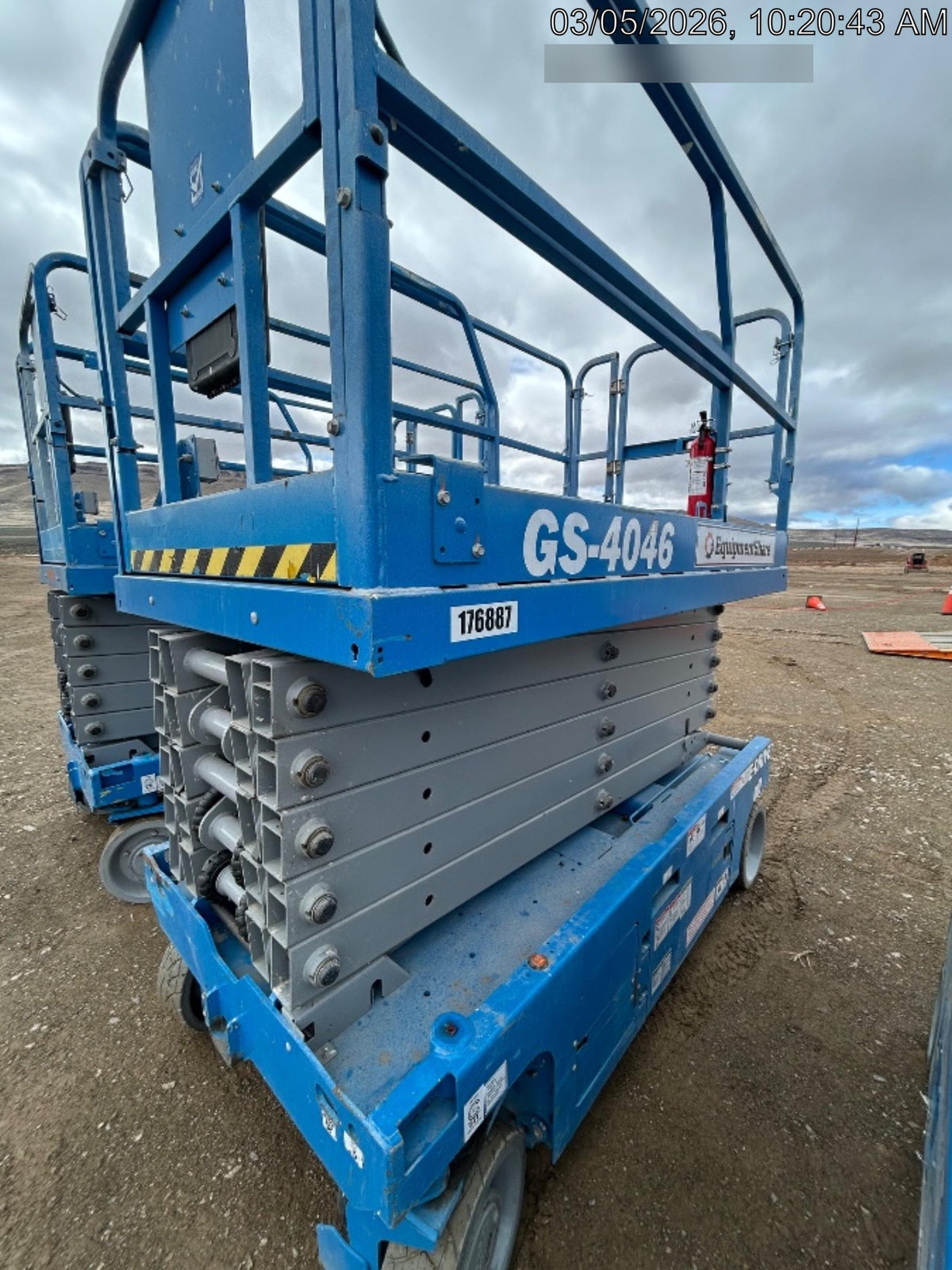 2020 Genie GS-1930 Solid Non Marking Tires, Beacon, Folding rails with half height swing gate, 800W Inverter