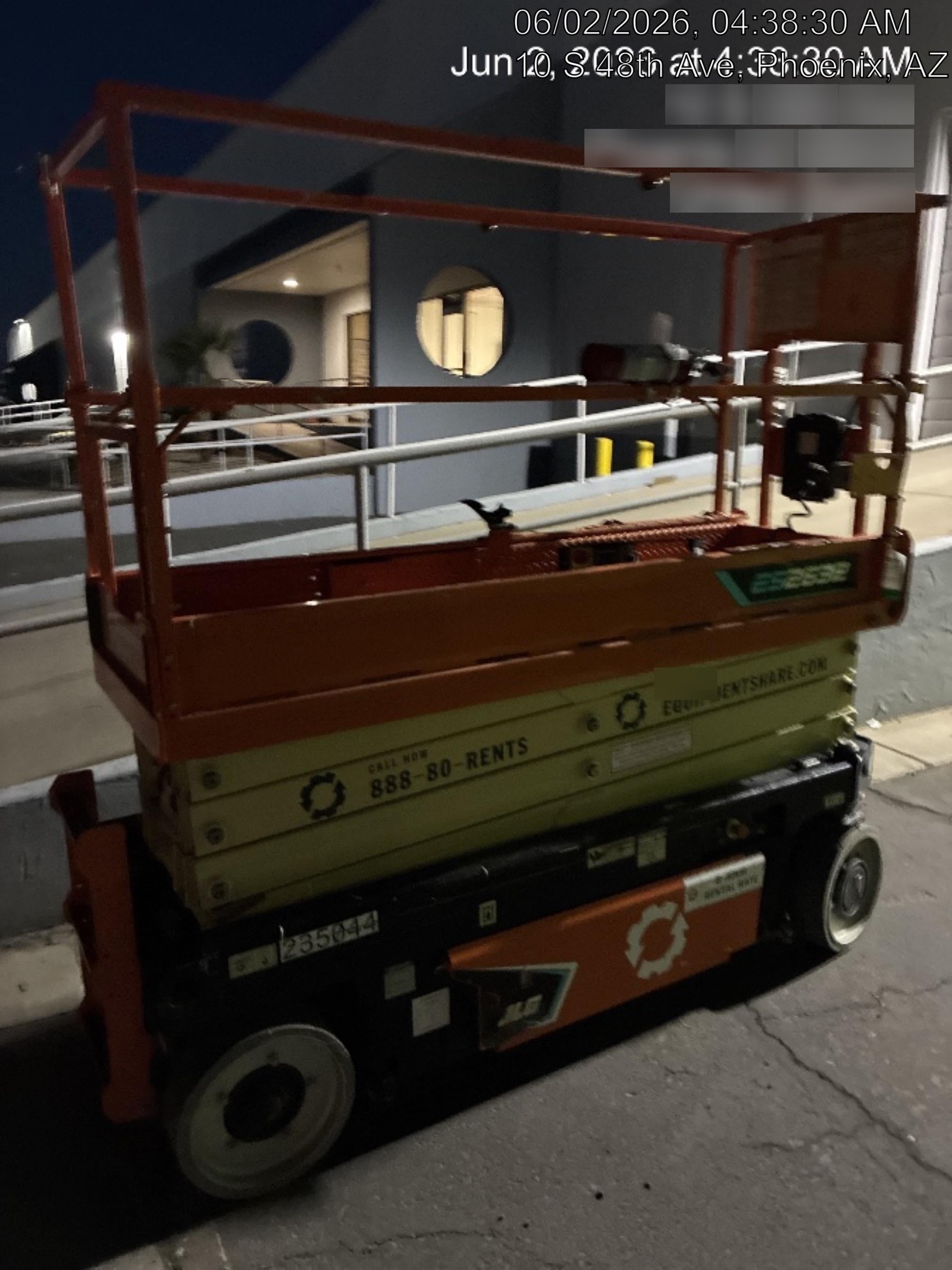 2022 JLG ES2632