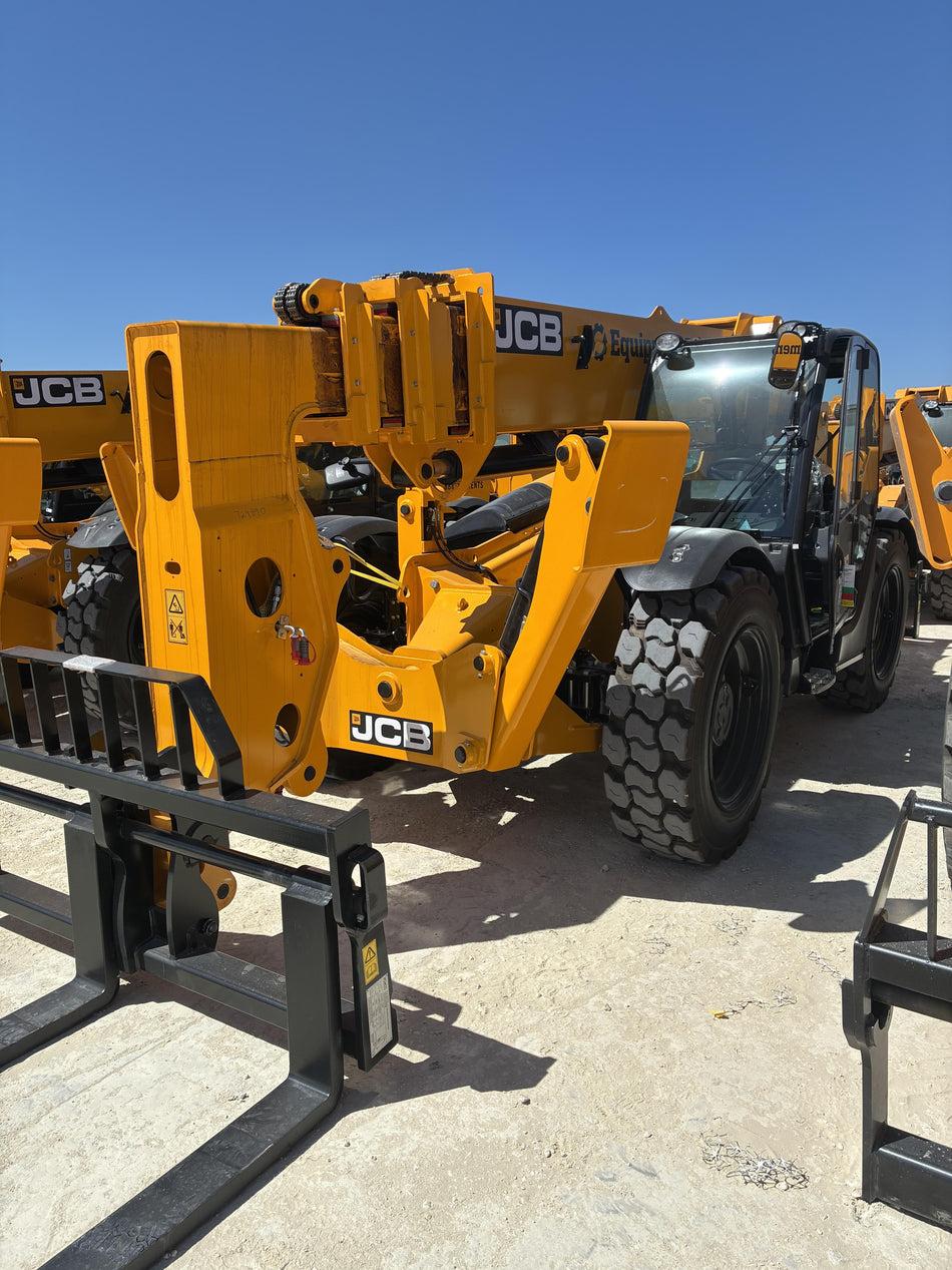 2026 JCB 512-56