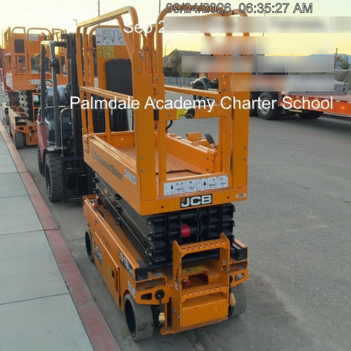 2024 JCB S1932E