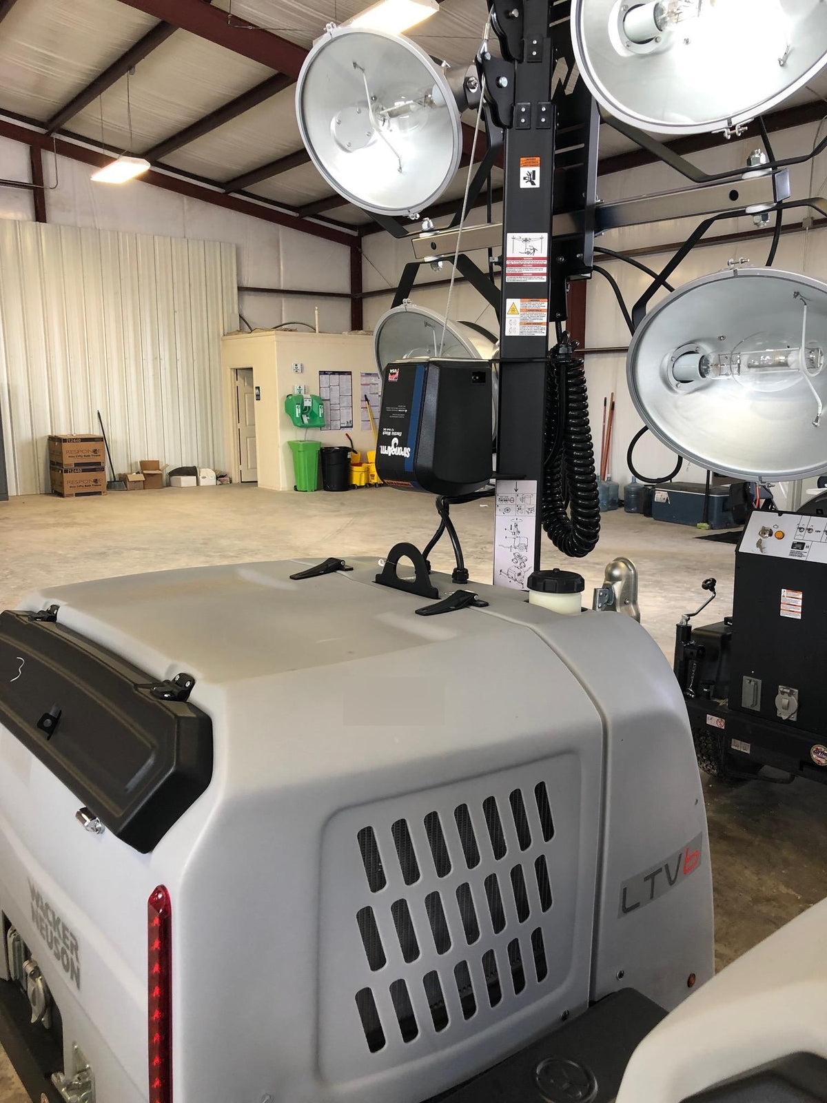 Wacker Neuson LTV6K-MH Power mast, 1100W MH, Fuel Sensors, Wiring Harness
