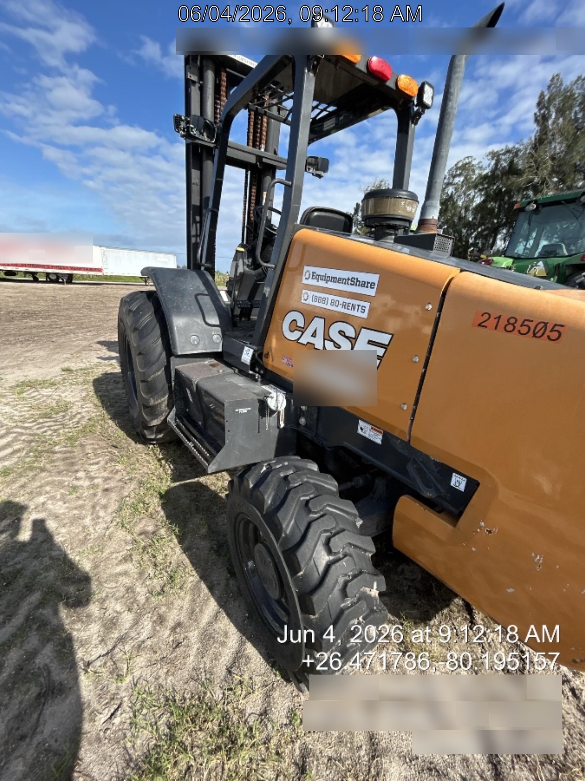 2022 CASE 588H