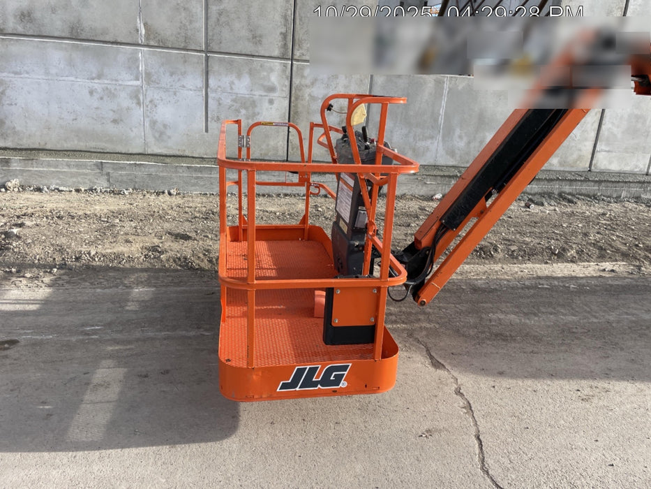 2019 JLG 460SJ