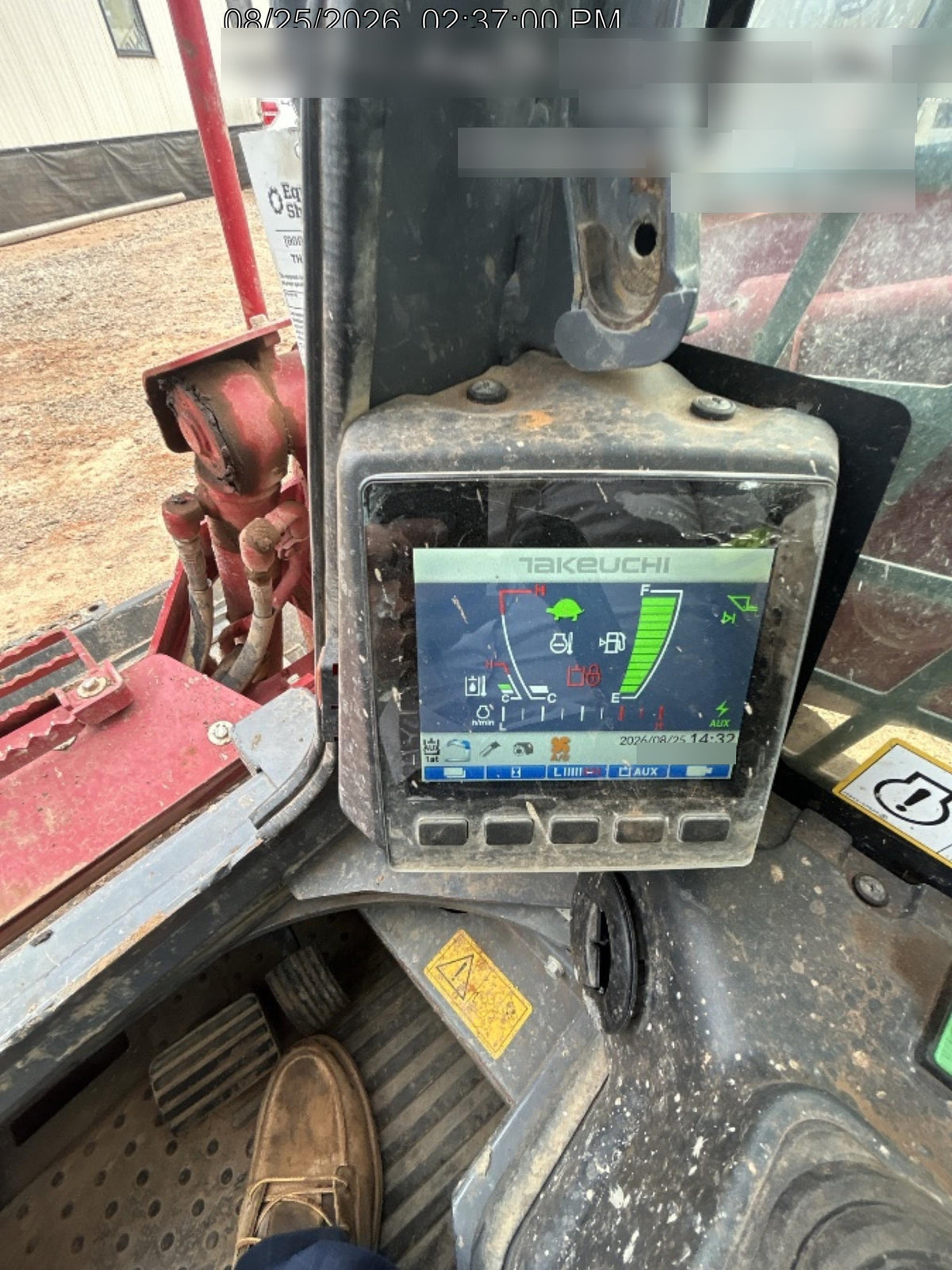 2024 TAKEUCHI TL10V2-CR