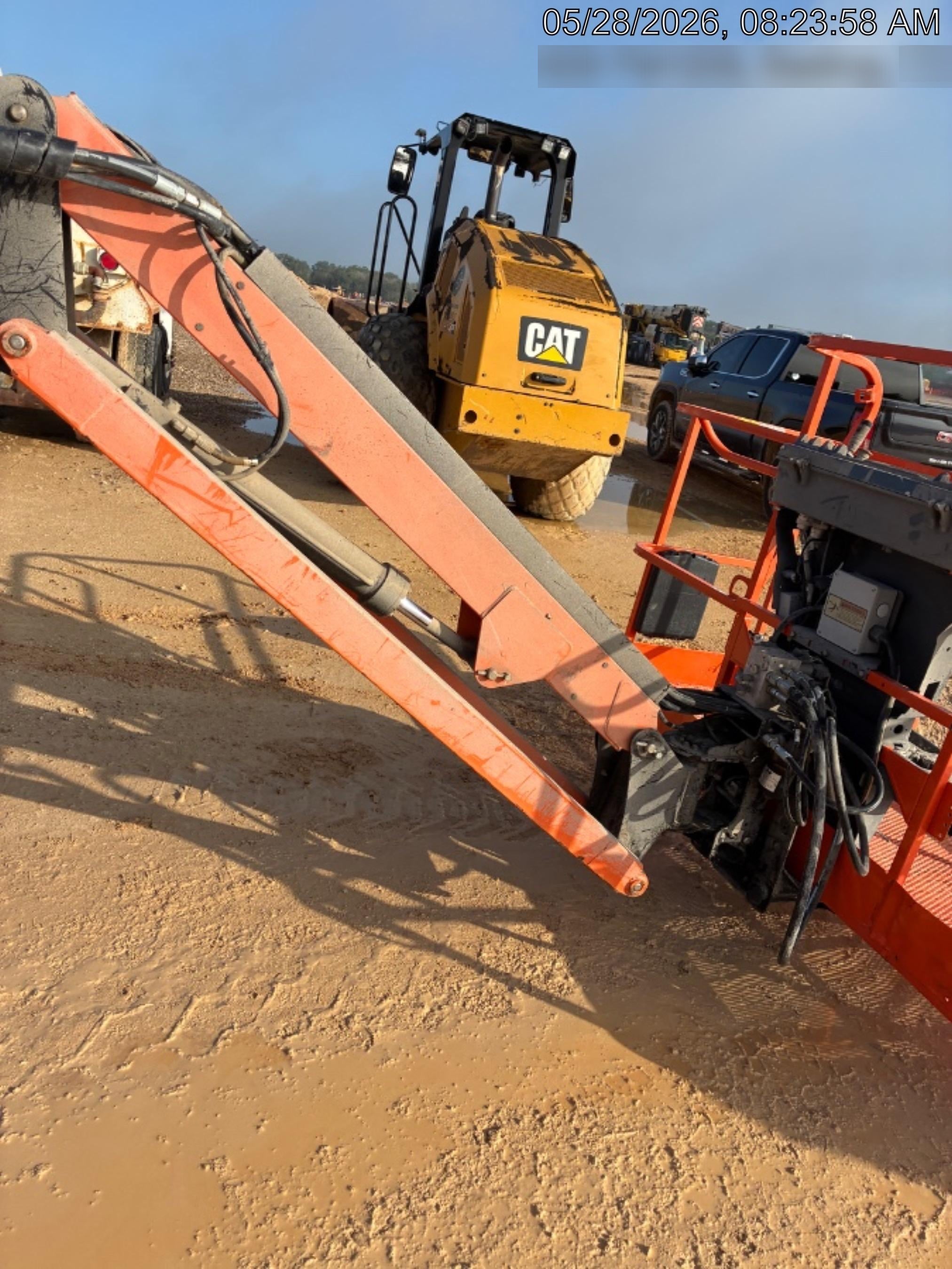 2021 JLG 660SJ