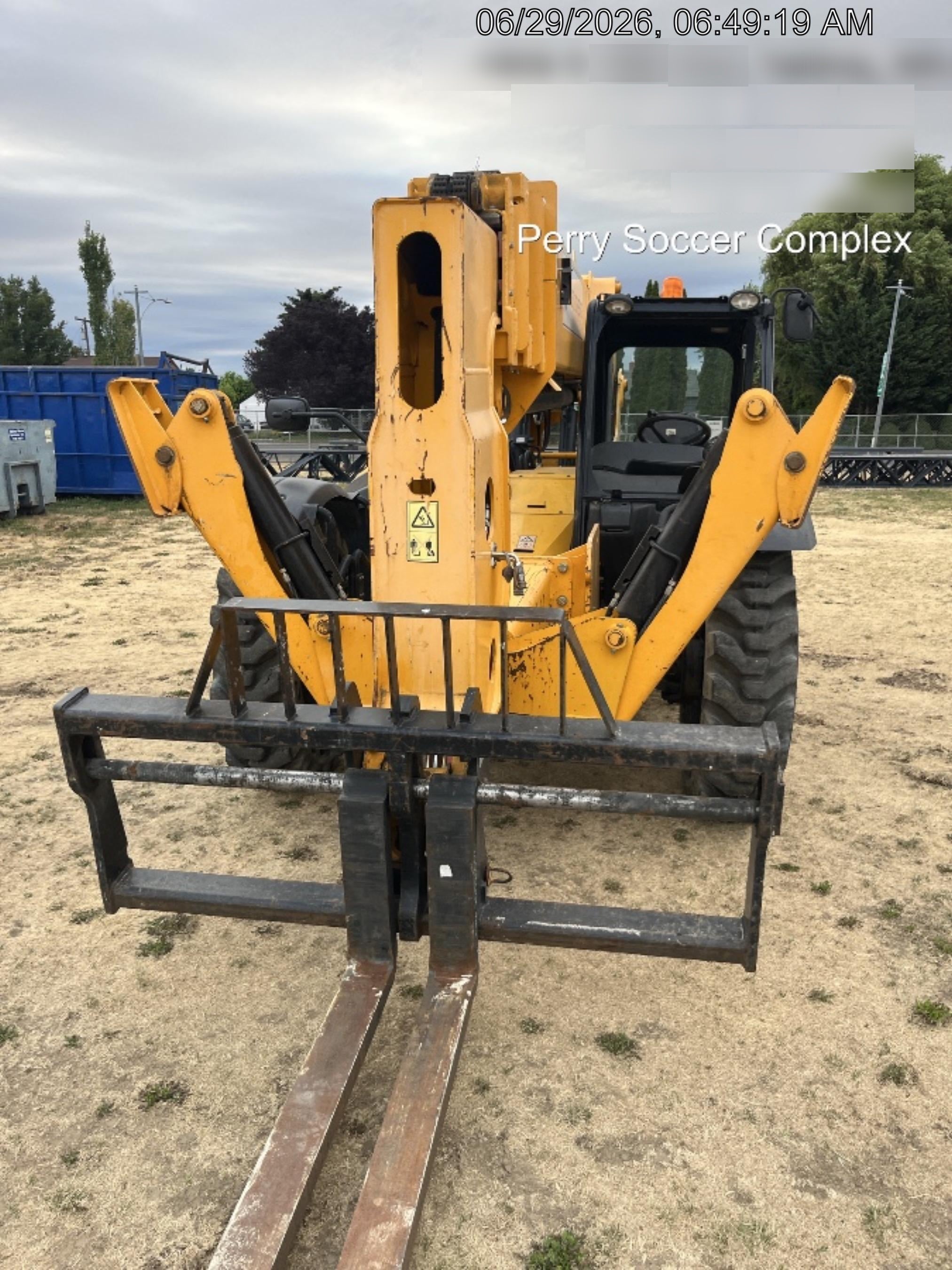 2020 JCB 510-56
