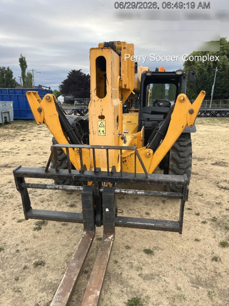 2020 JCB 510-56