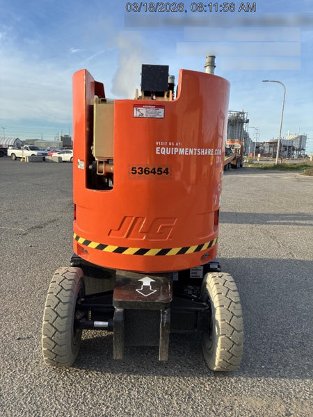 2025 JLG E300AJP