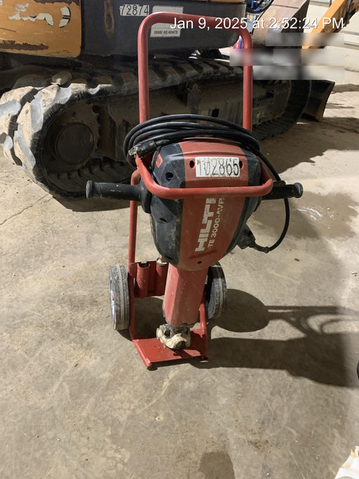 2020 HILTI TE 3000-AVR