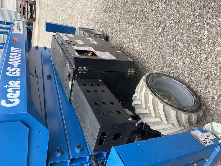 2020 GENIE GS-4069 RT