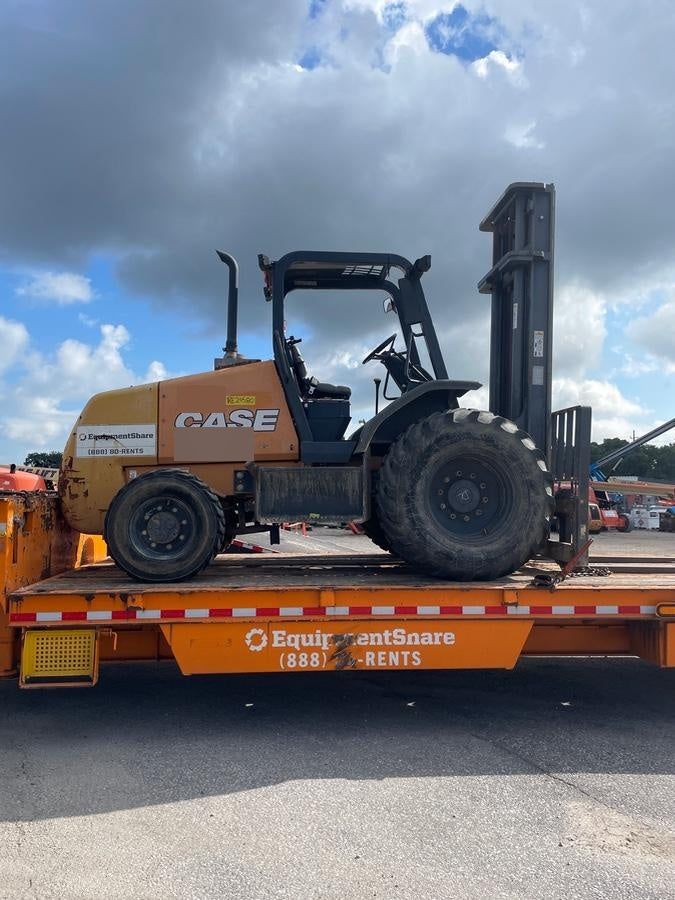 2019 CASE 588H