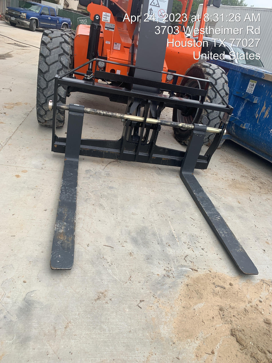 2023 SKYTRAK 8042