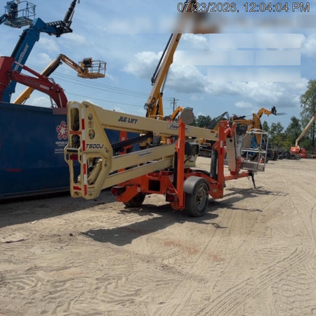 2022 JLG T500J