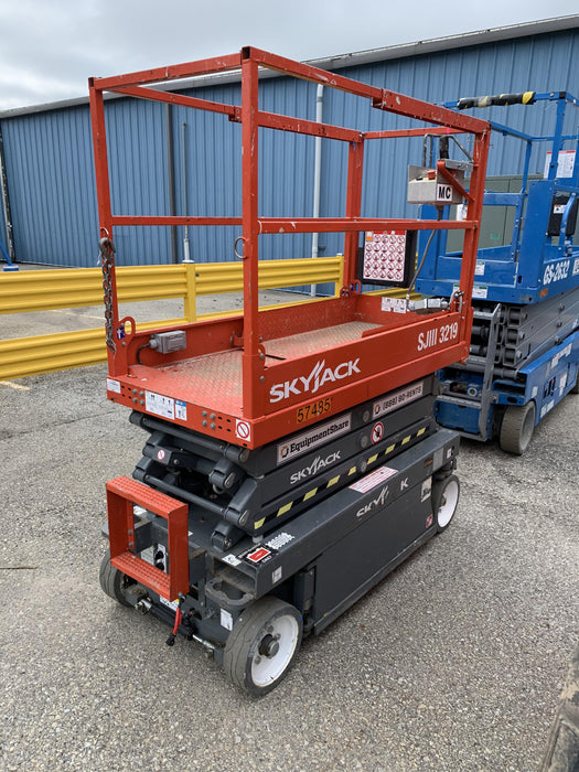 2017 Skyjack SJIII-3219 Standard Rental Specs