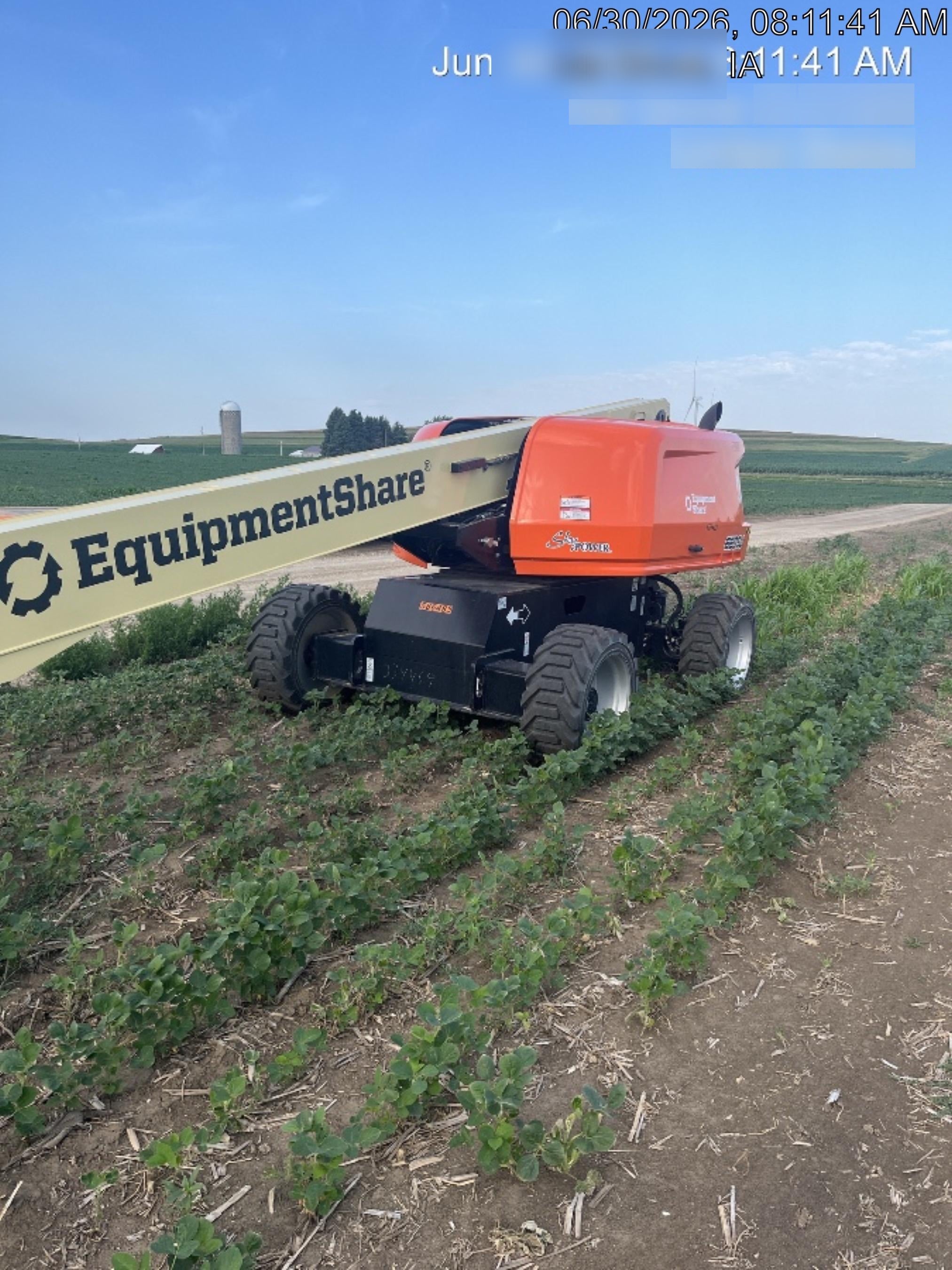 2025 JLG 660SJ