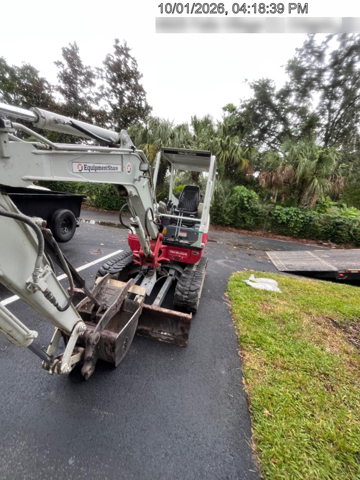 2022 TAKEUCHI TB235-2R