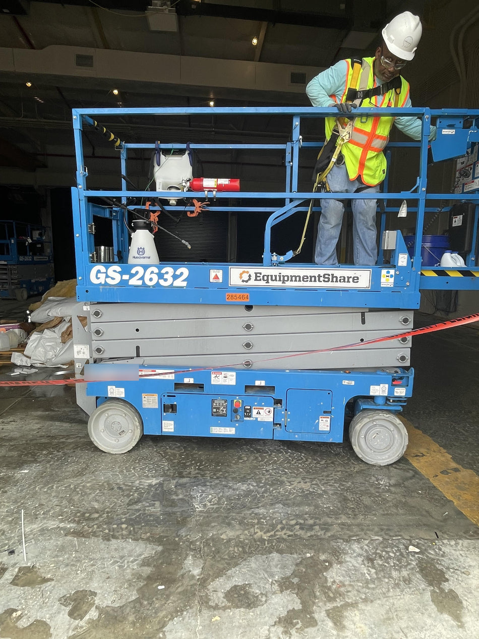 2022 GENIE GS-2632