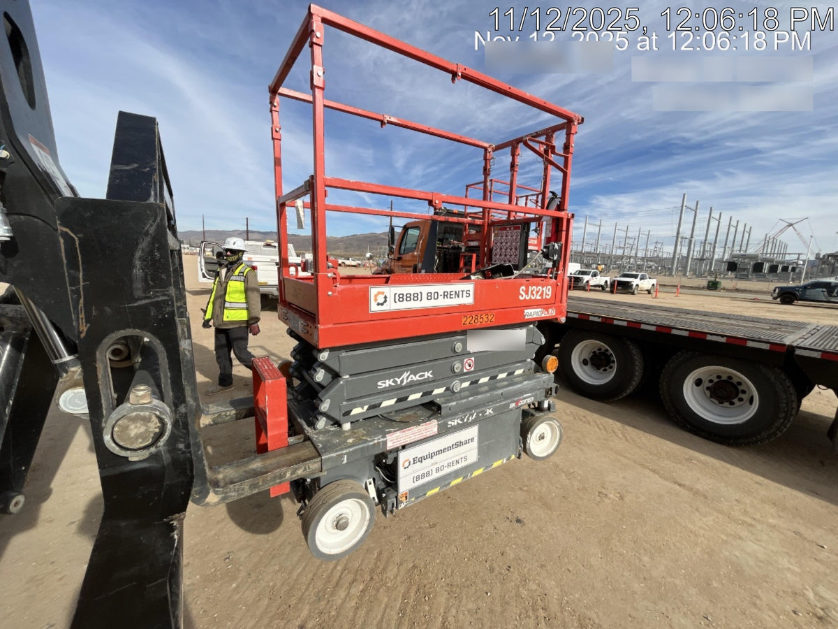 2022 SKYJACK SJ3219