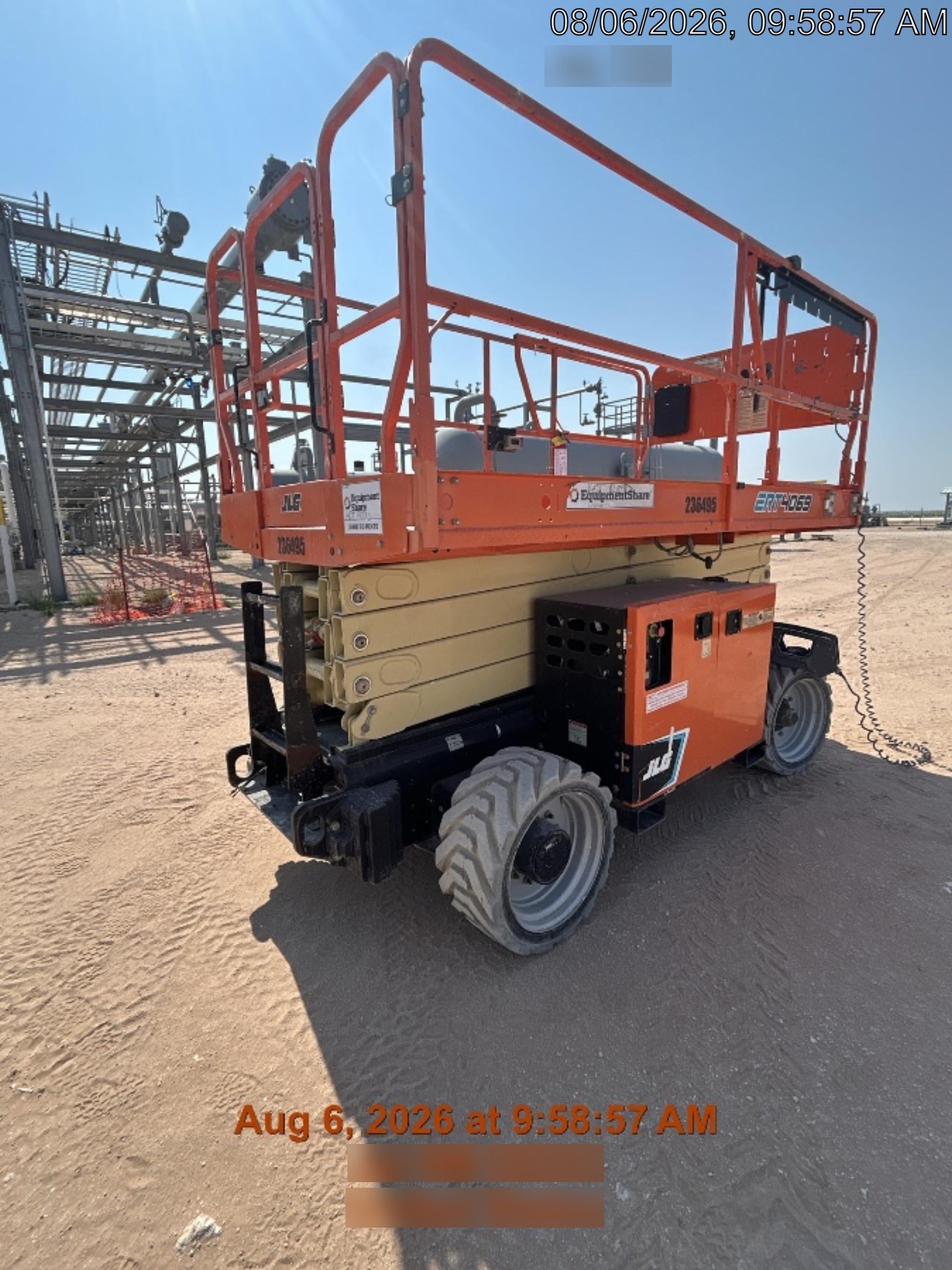 2022 JLG ERT4069