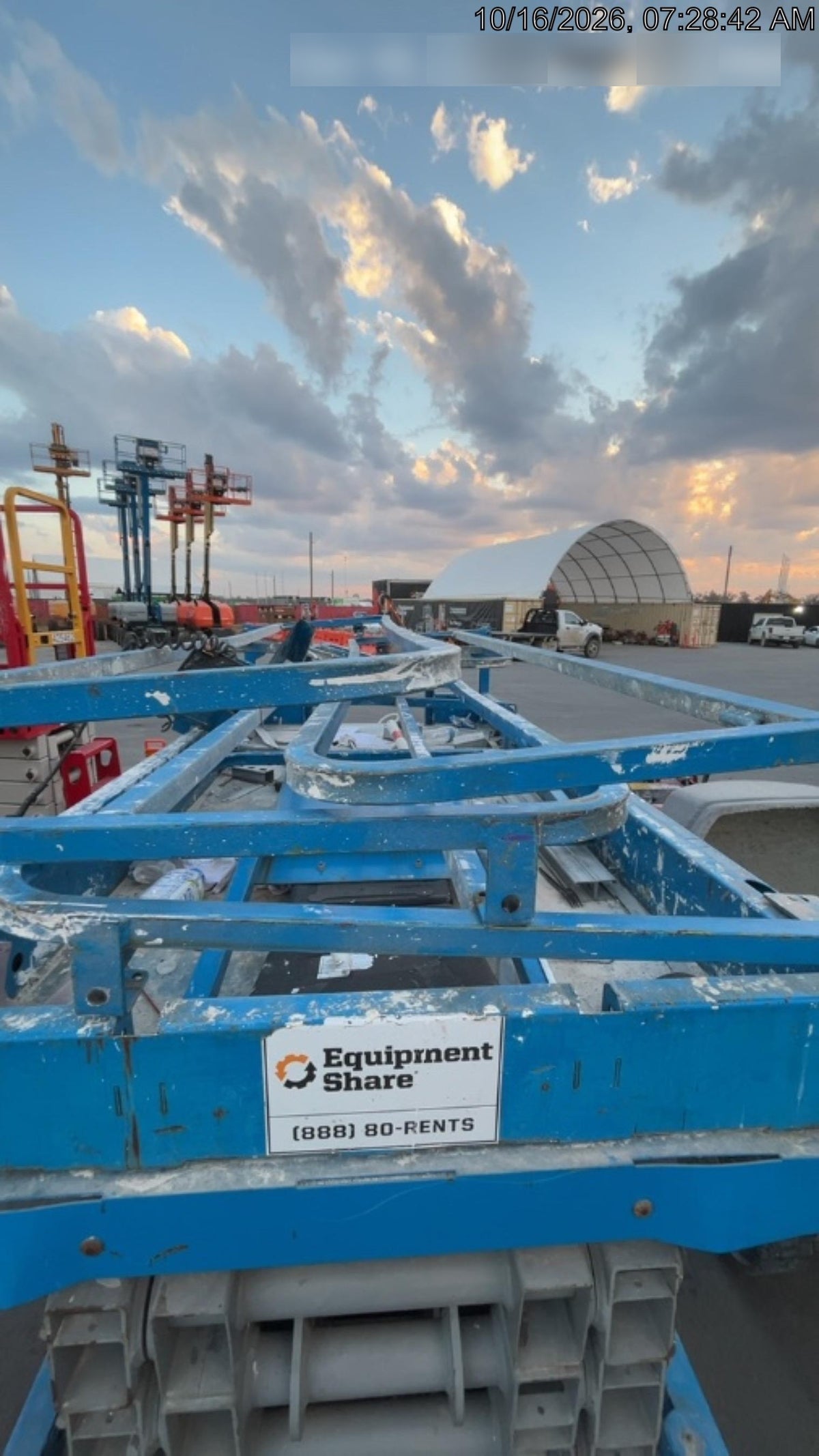 2019 Genie GS-4047 Folding rails with half height swing gate