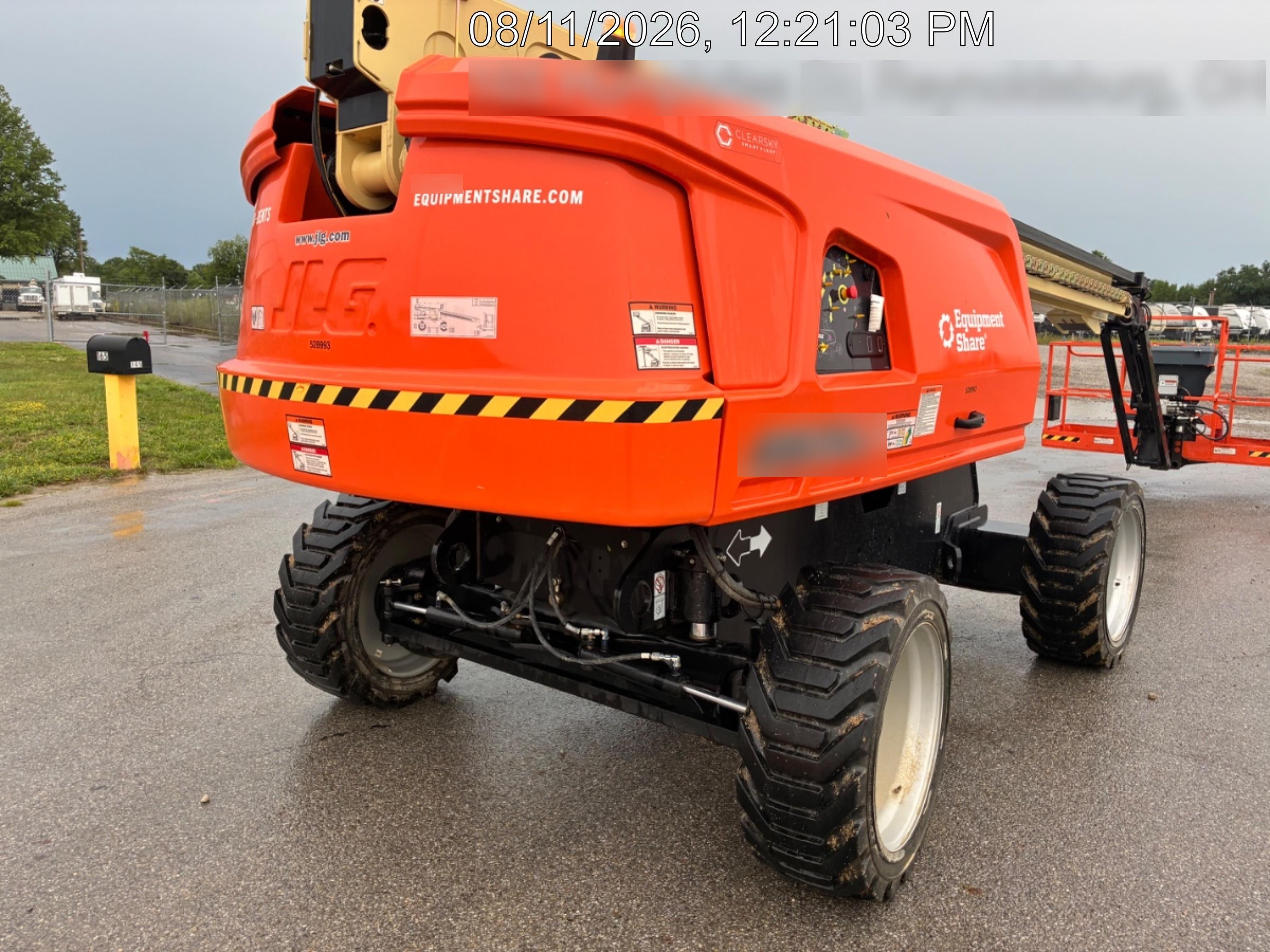 2025 JLG 660SJ