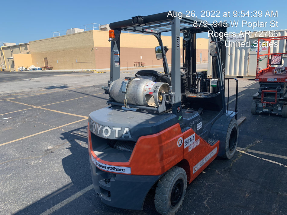 2022 TOYOTA 50-8FGU25