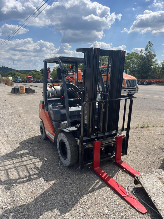 2022 TOYOTA 50-8FGU25