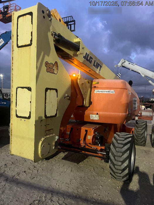 2020 JLG 800AJ
