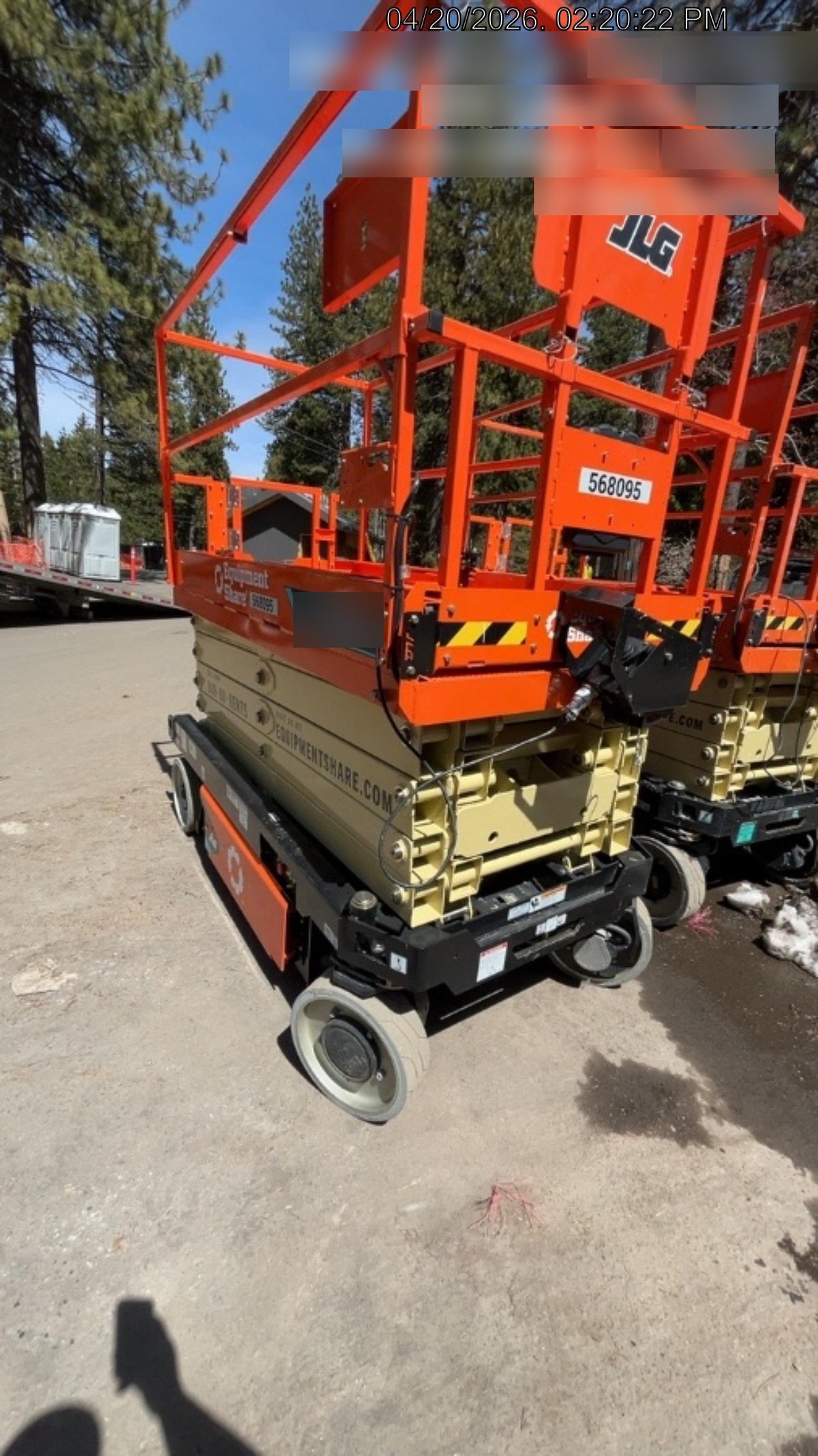 2025 JLG ES3246