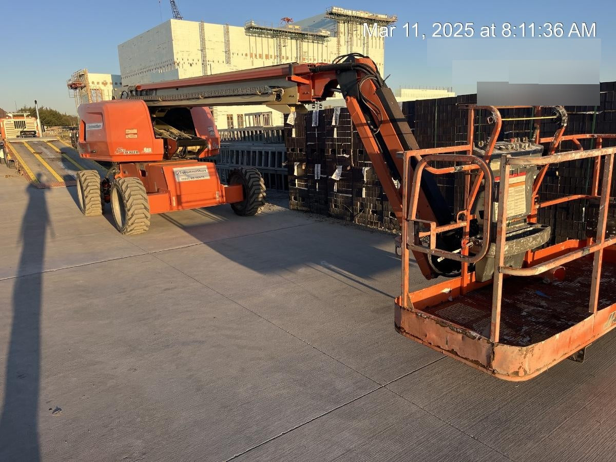 2021 JLG 660SJ