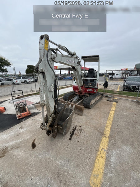 2021 TAKEUCHI TB235-2R