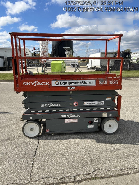 2018 Skyjack SJIII-3226 Skyjack SJIII3226 Scissor Lift w/Trojan Batteries