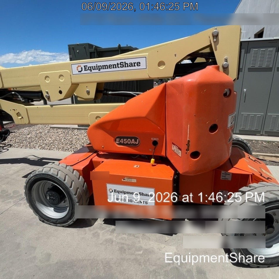 2019 JLG E450AJ