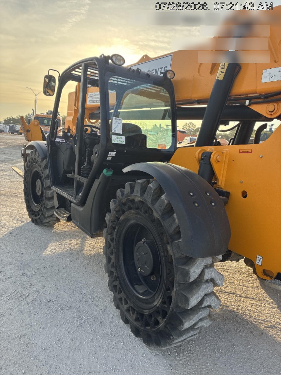 2021 JCB 510-56
