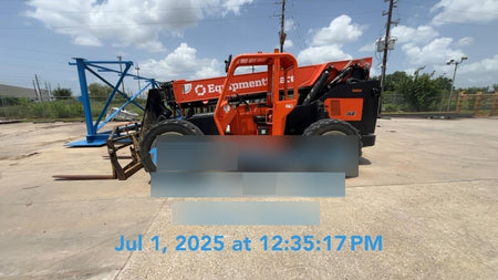 2023 SKYTRAK 8042