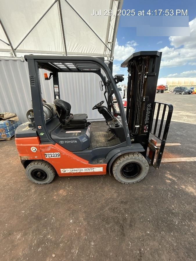 2022 TOYOTA 50-8FGU25