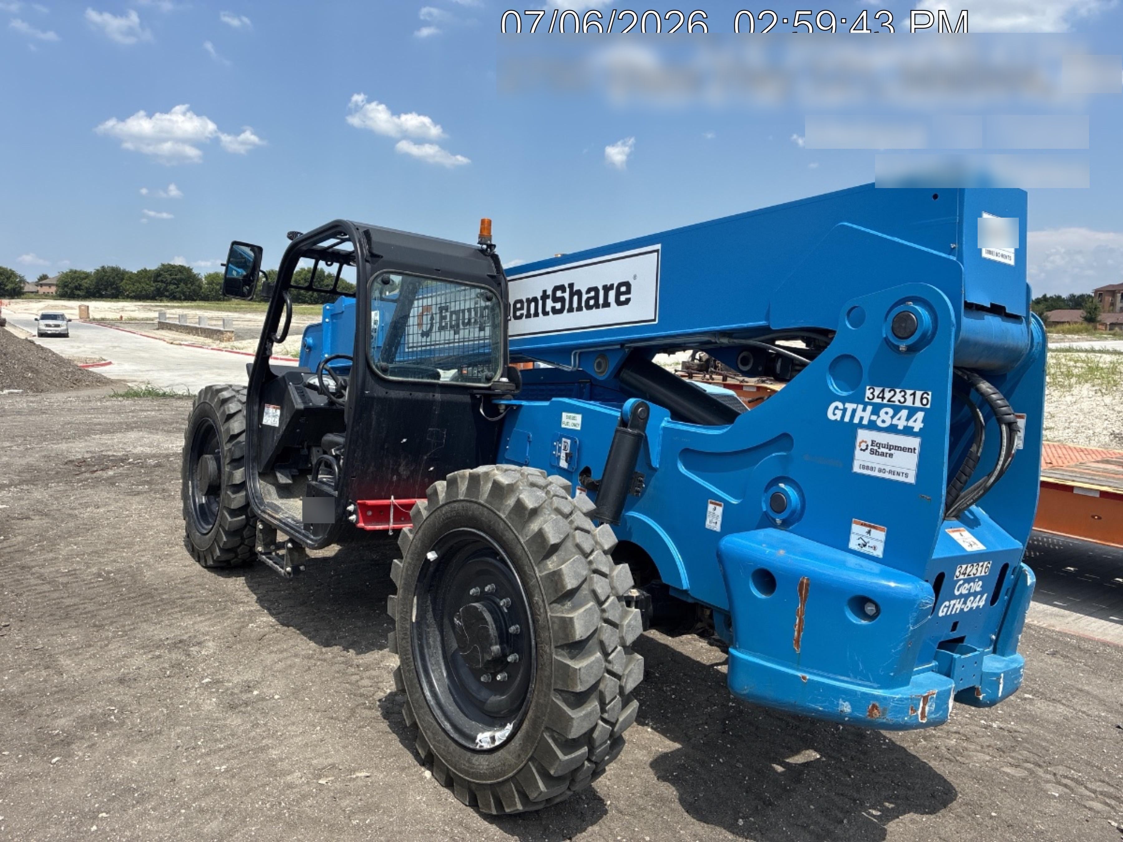 2023 GENIE GTH-844