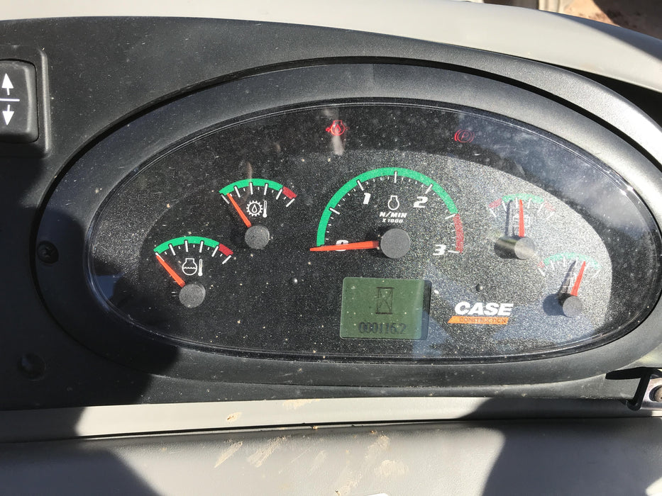 2019 Case 580N EP Canopy, 4WD, 1-Way Aux Hydraulics, Pilot Controls, Ride Control and Loader Aux Hydraulics, 900 LB. Front CWT, 82" HD LONG LIP (1 CU. YD.) W/BOCE AND LIFT EYES, FLIP OVER/STABILIZER PADS COMB