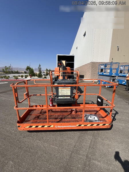 2022 JLG 660SJ