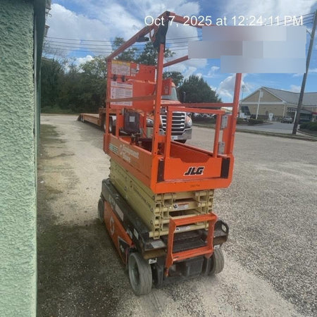 2022 JLG ES1932