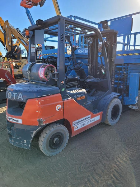 2022 TOYOTA 50-8FGU25