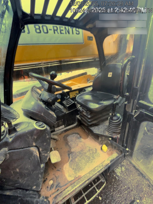 2020 JCB 510-56 Cab/Heat/Air, 74 HP, Solid Tires, STD Worklight, Beacon, Aux Hydraulics, Lifting Eye, Back up Alarm w/66" Carriage/60" Forks